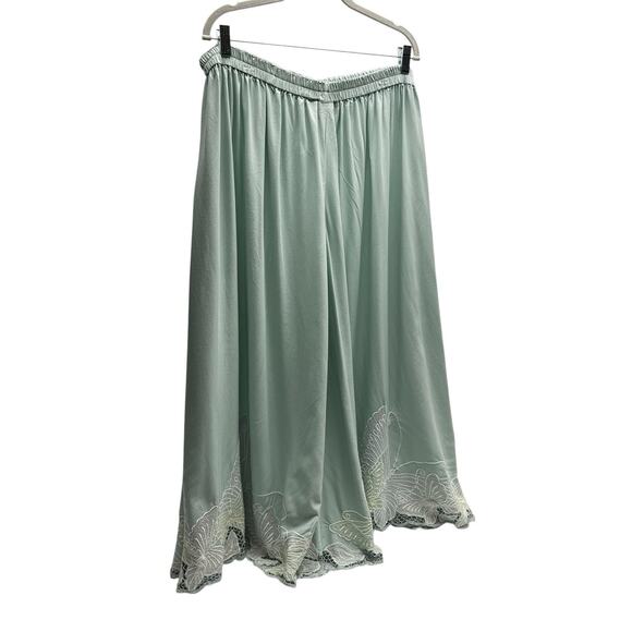 Light Green Embroidered Lacey 2 Piece Women’s Set Skirt And Blouse Plus Size 3X - Picture 5 of 15